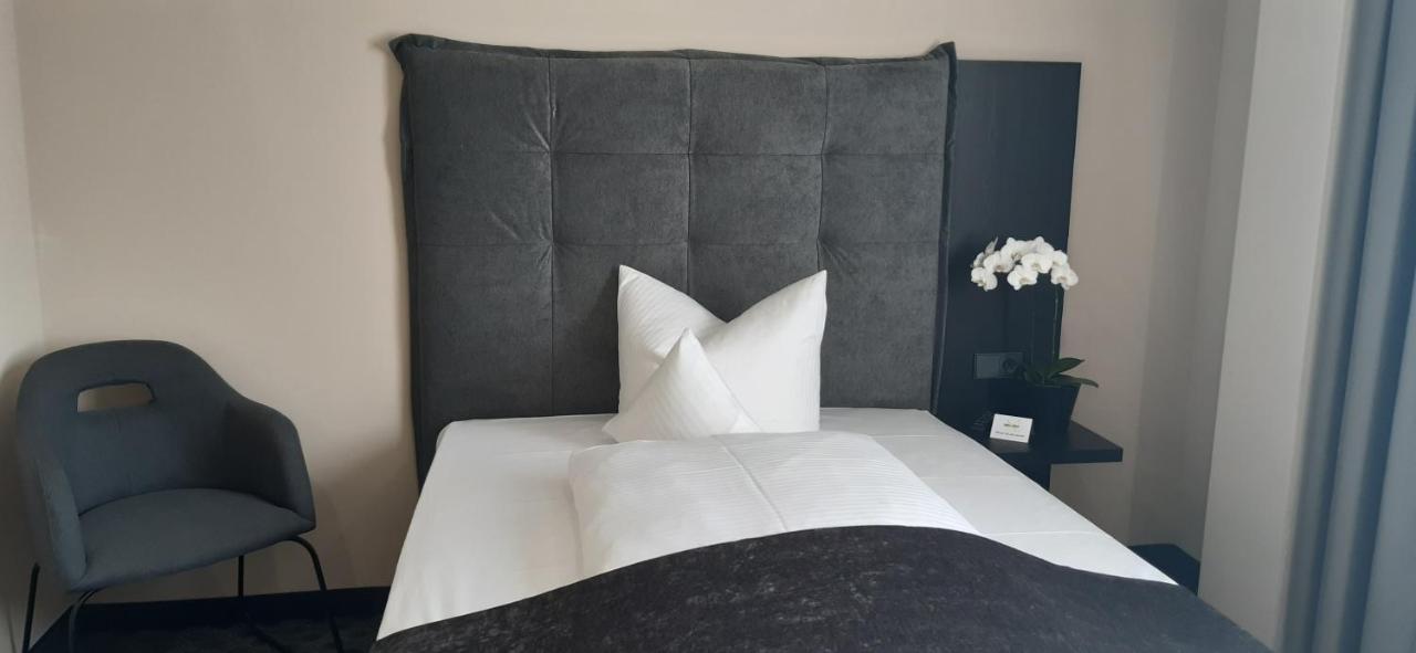 Remstal Hotel Weinstadt Ngoại thất bức ảnh